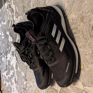 ADIDAS TERREX CONTINENTAL BLACK/GRAY MEN'S SNEAKER SZ8